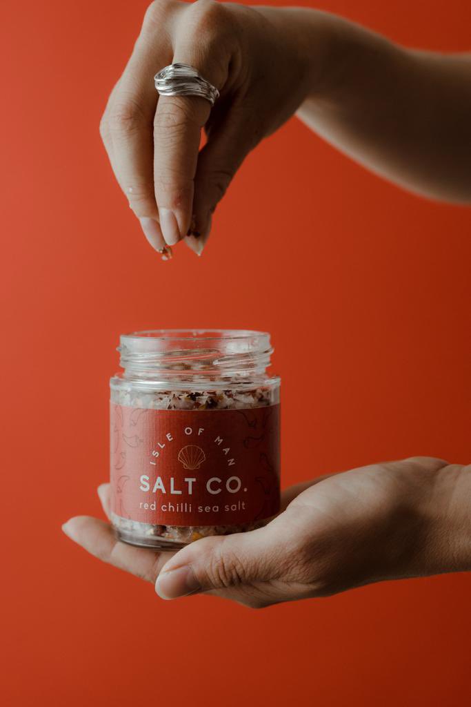 Excited to announce our collaboration IOM Food and Drink Festival!
IOM Salt Co. x Red Mie Farm - Ltd Ed Chilli Salt
Only available from our stands this weekend. cayennes mixed with sea salt to up your seasoning game
#iom #iomproduce #iomfoodanddrink #iomfoodfest #supportlocal
