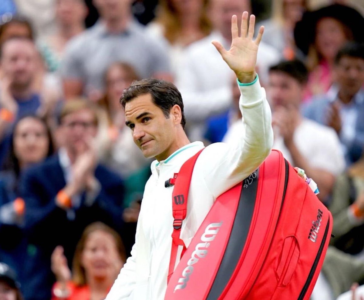 nalbandiandavid's tweet photo. Gracias @rogerfederer por todo lo que le brindaste al mundo del tenis! Soy un agradecido por haber compartido este deporte desde la etapa en juniors hasta el circuito profesional! 🙏

Te deseo lo mejor en lo que se viene; espero que sea teniéndote cerca del tenis! 🎾🇨🇭 https://t.co/iqZV3ZKl8K