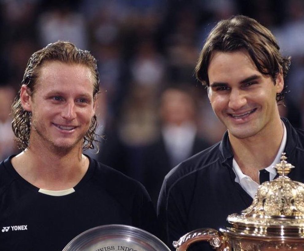 nalbandiandavid's tweet photo. Gracias @rogerfederer por todo lo que le brindaste al mundo del tenis! Soy un agradecido por haber compartido este deporte desde la etapa en juniors hasta el circuito profesional! 🙏

Te deseo lo mejor en lo que se viene; espero que sea teniéndote cerca del tenis! 🎾🇨🇭 https://t.co/iqZV3ZKl8K