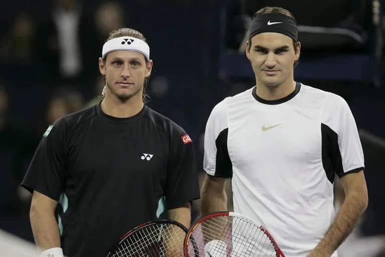 nalbandiandavid's tweet photo. Gracias @rogerfederer por todo lo que le brindaste al mundo del tenis! Soy un agradecido por haber compartido este deporte desde la etapa en juniors hasta el circuito profesional! 🙏

Te deseo lo mejor en lo que se viene; espero que sea teniéndote cerca del tenis! 🎾🇨🇭 https://t.co/iqZV3ZKl8K