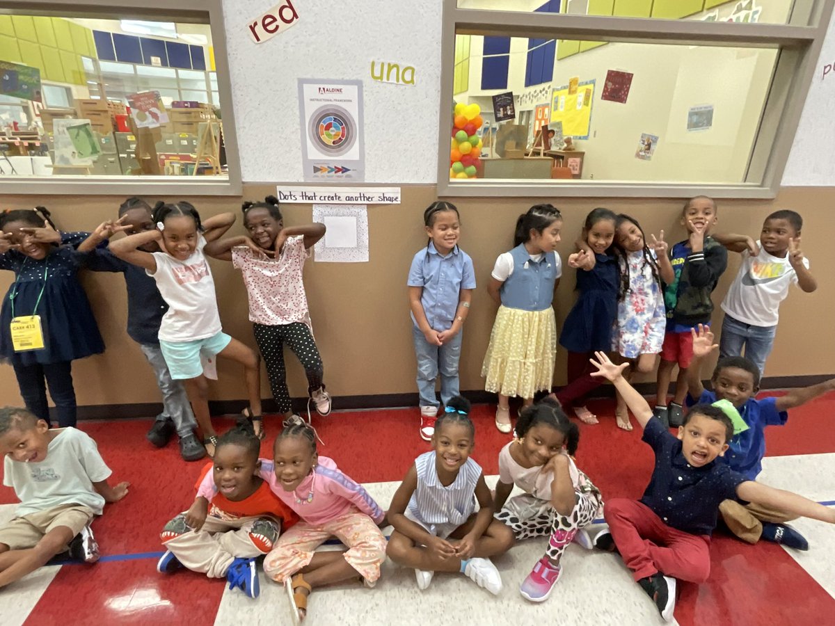 MrOdom14's tweet photo. #DotDay2022 Pt.2 @Griggs_AISD https://t.co/EpWeimSlXp