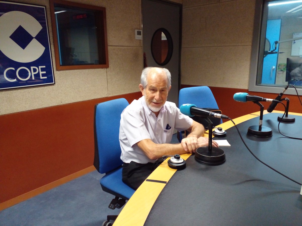 IgnasiMiranda's tweet photo. Us esperem aquest divendres #16Setembre 13.33h en #ElMirall @COPE_Catalunya @ecclesiacope @COPE: Ramiro Arca #AmicsApòstol i @jboveduran @EditorialClaret @LlibreriaClaret; també notícies i 'Amar a Cristo en los pobres' @JesedTweet
https://t.co/KTt6r4pQVE
NO US PERDEU EL PROGRAMA https://t.co/eNXUEXsLHm