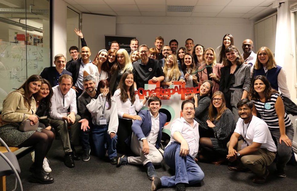 ZNConsulting's tweet photo. What a team. #EUinfluencer https://t.co/JRo1fsZ0DY