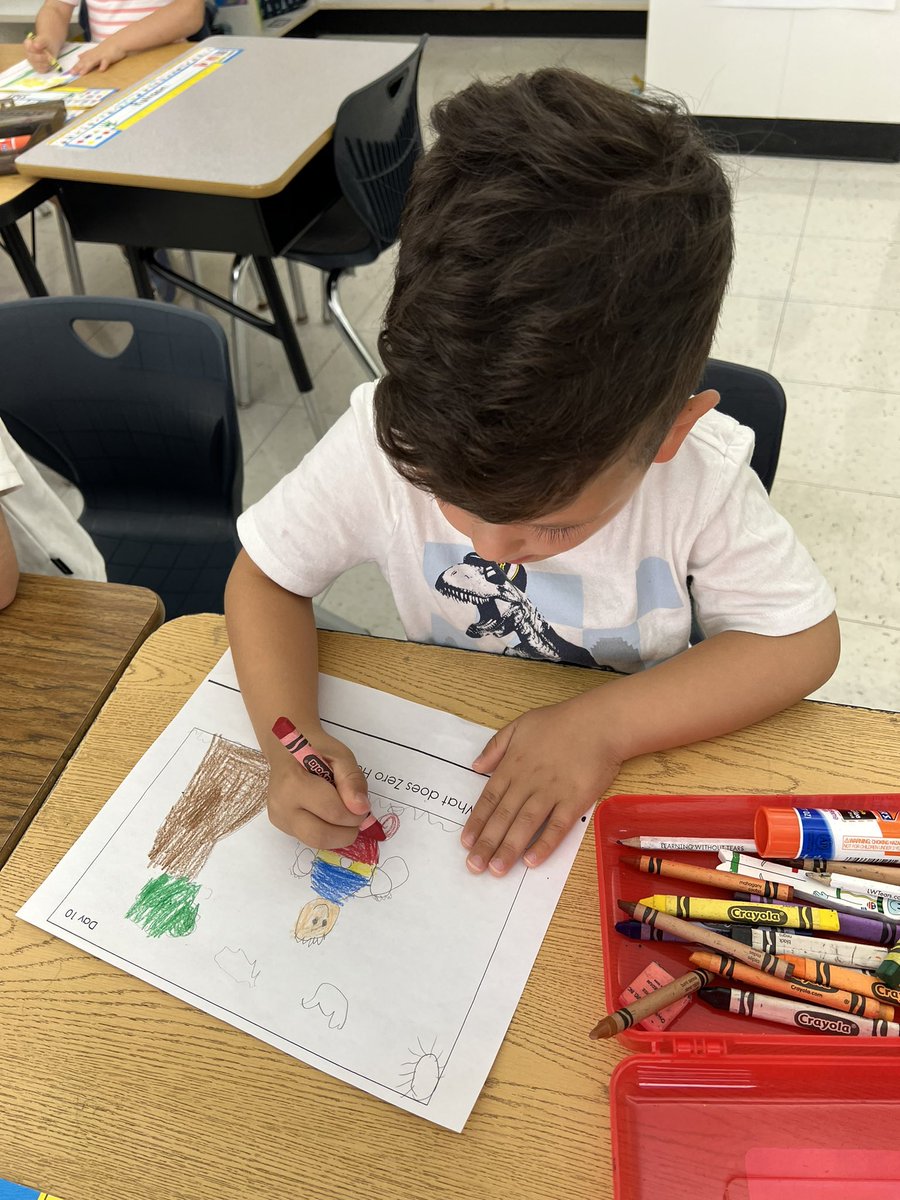 JaimeStrumeier's tweet photo. 10th day of kindergarten = Zero Hero time!! 0️⃣🦸🏽‍♂️🦸🏼‍♀️ @CollinsElemSch @LivSchools https://t.co/UalCsgSM7H