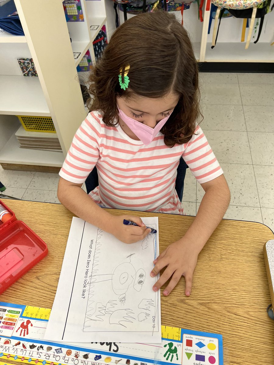 JaimeStrumeier's tweet photo. 10th day of kindergarten = Zero Hero time!! 0️⃣🦸🏽‍♂️🦸🏼‍♀️ @CollinsElemSch @LivSchools https://t.co/UalCsgSM7H