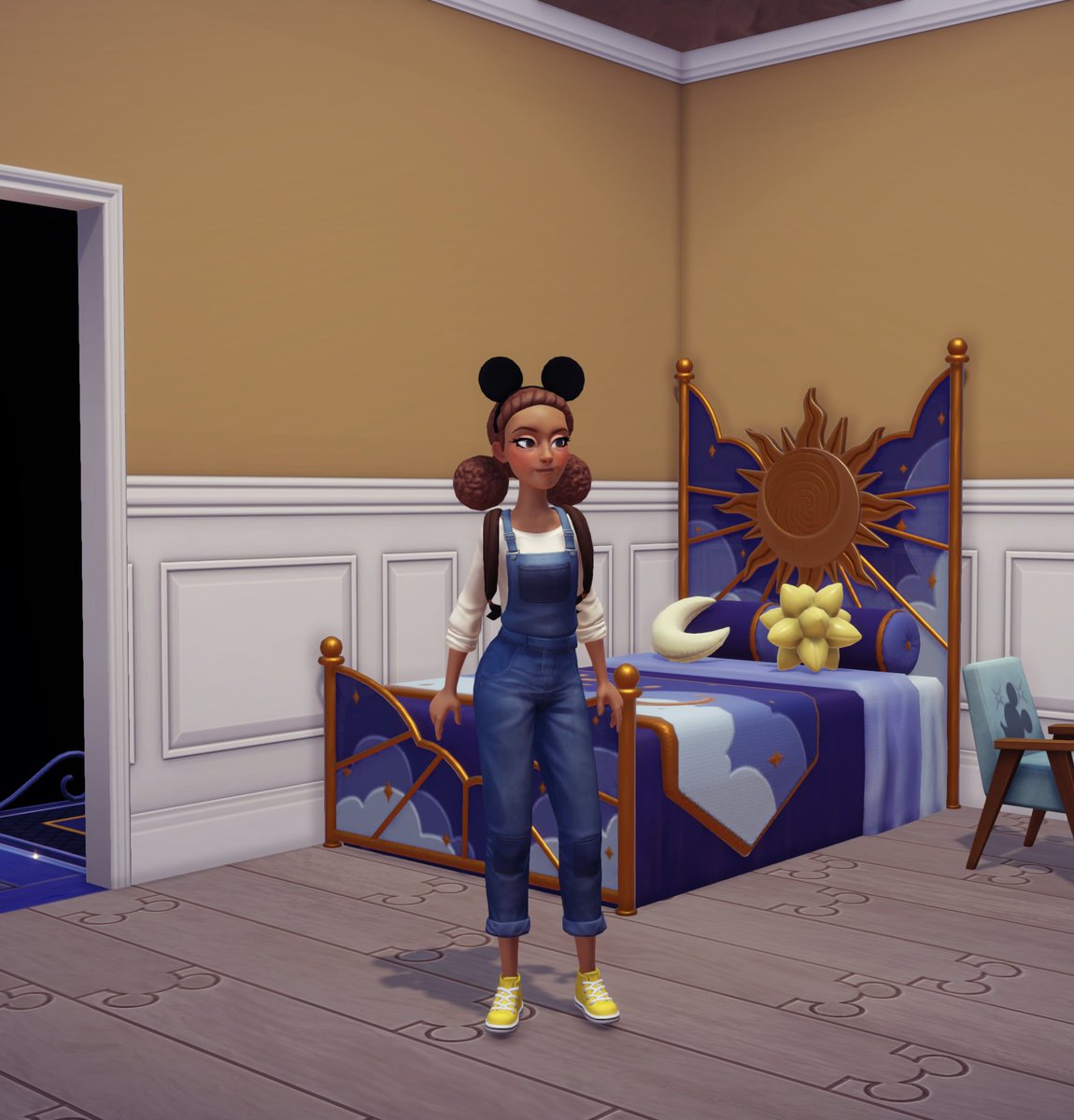 QoG_Ladies's tweet photo. The Queens are loving the Disney Dreamlight Valley. It has become an obsession 👑✨
 
#DisneyDreamlightValley https://t.co/0aeTtJHZMb