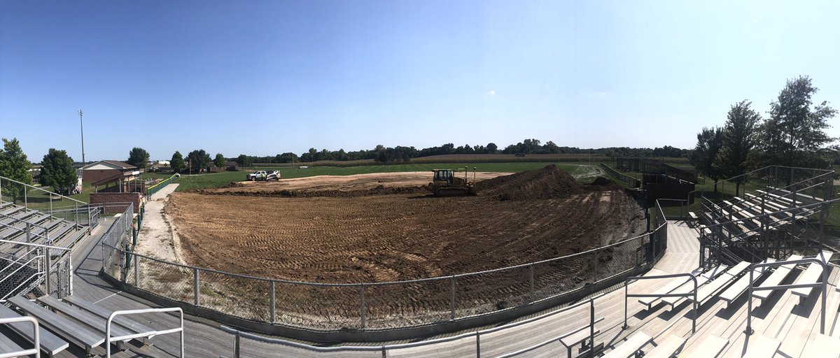 Maroon_Baseball's tweet photo. BW Turf Project. @BWestAthletics @BTHS201 https://t.co/6q2q27S4Ln