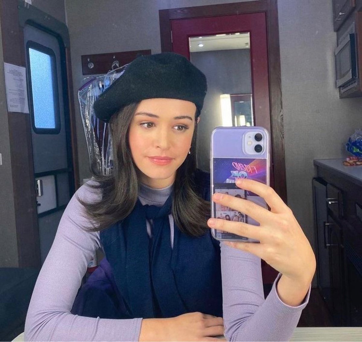 badtimeleighton's tweet photo. my favorite kind of kaylee pictures 🫂 https://t.co/U7woVmzYe8