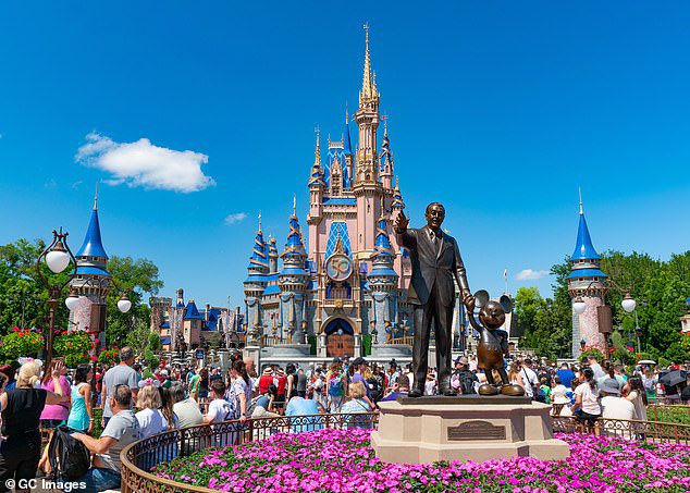 Guests at Happiest Place on Earth are complaining that it's like the 'crappiest'.😂

Visitors to #DisneyWorld in Orlando, #Florida say the 43 square mile resort is fast becoming plagued with dirty facilities and broken down rides. as prices soar under Disney CEO #BobChapek