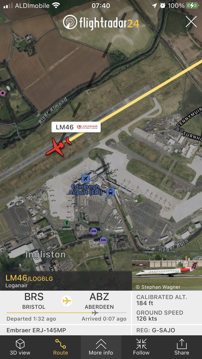 micky_mac82's tweet photo. @FlightEmergency Did it land ok? My radar is stuck on this. https://t.co/hF8Yihx4fO