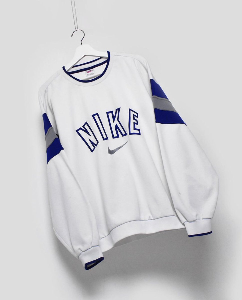 bestoffshoes's tweet photo. Nike Vintage https://t.co/n5o3tDjoK1