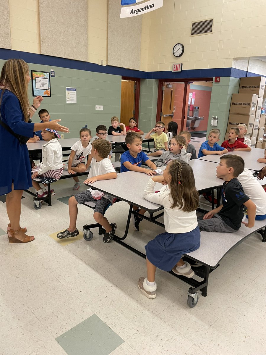 nikireneb's tweet photo. Learning expectations building wide is so important to building the culture you want. #BCPS #createyourculture #behaviormatrix https://t.co/f9qTthoJa1