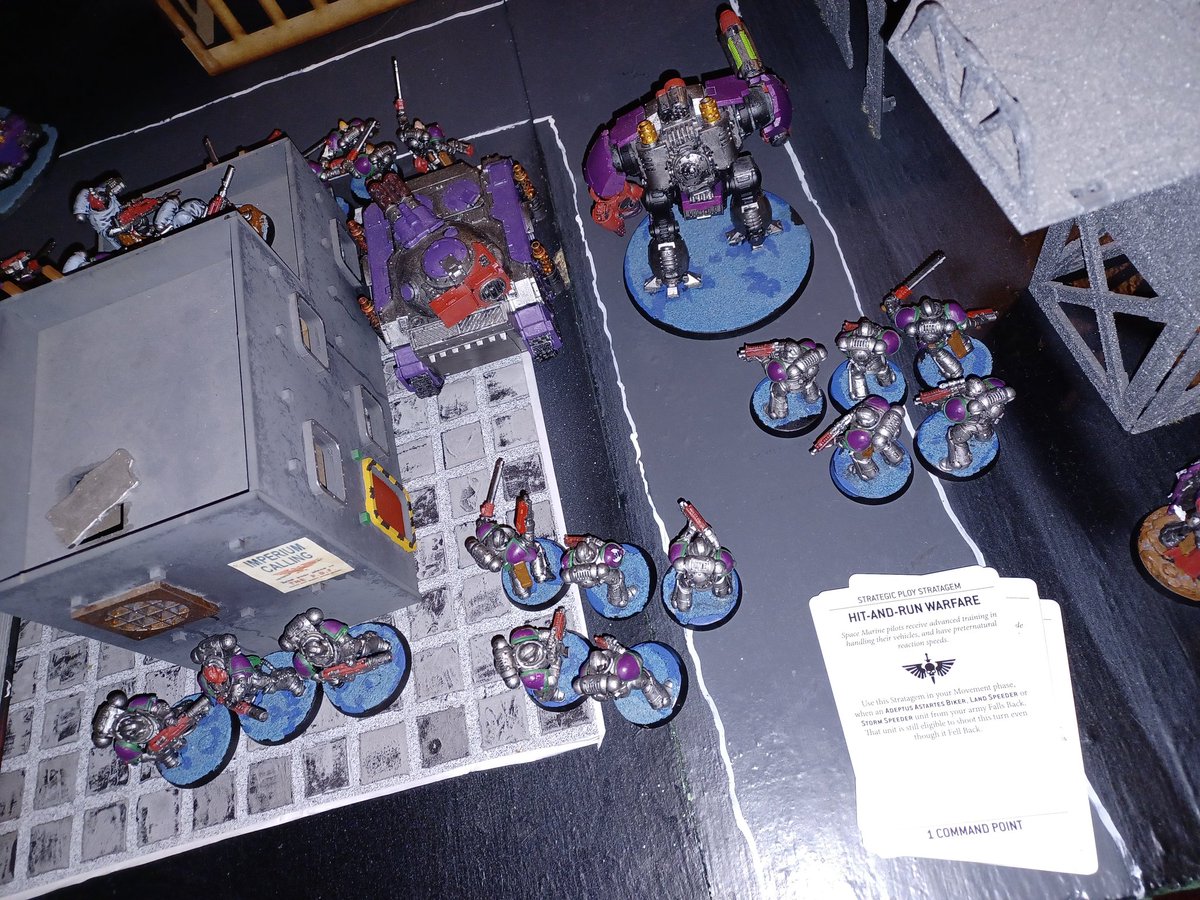ColinGoodman16's tweet photo. Another practice game of 40K tonight in preparation for the next store league. First time ever facing Word Bearers and a host of possessed just crushed my poor marines. Hopefully I'll do better when I face my opponent in the league https://t.co/DfWJaMThWz