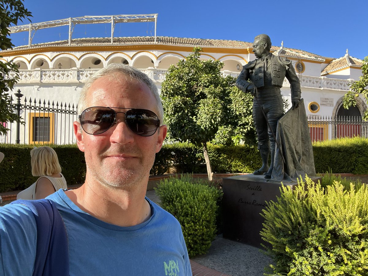 CiDeely's tweet image. Bit late coming back to this…
But a great few days spent at the @E_C_S_S conference in Sevilla, Spain 🇪🇸 #ECSS2022

Met loads of great researchers &amp;amp; practitioners
And had a cool visit to the Plaza del torros afterwards- though no bullfighting 🐄