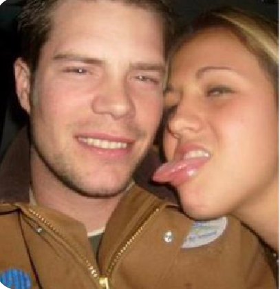 ChicagoWindy62's tweet photo. @laurenboebert The 💩family value party!!! 
The Christian Family Value Party!!! 🖕 https://t.co/ravga4f25Y
