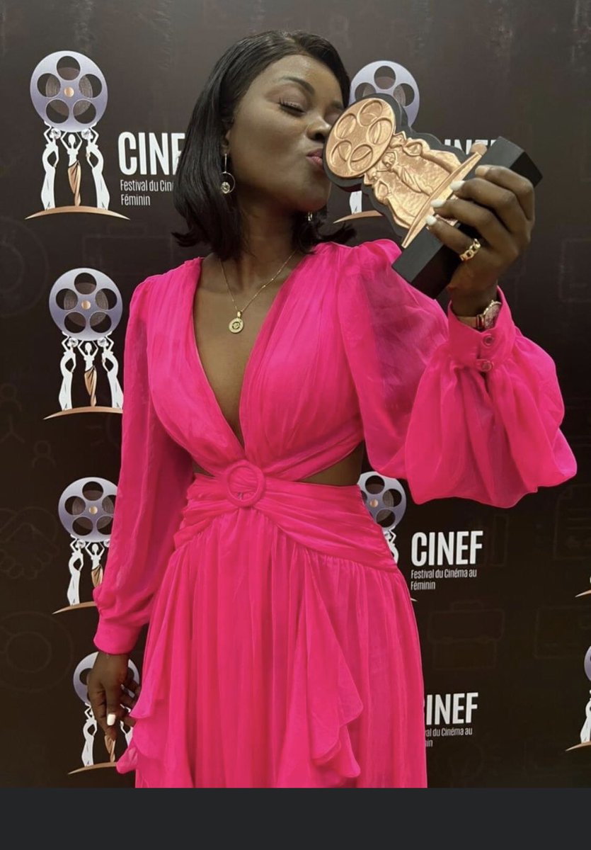 FRemarck13's tweet photo. Félicitations à Christelle ZUNON, qui campe magistralement Régina dans la série "MEA CULPA". Elle remporte le prix du public lors de la 6e édition du Festival du #Cinéma au Féminin (3 au 10 septembre 22) à Kinshasa.
#CIV225
#Culture
#MINCF_CIV https://t.co/olJOmPCNl7