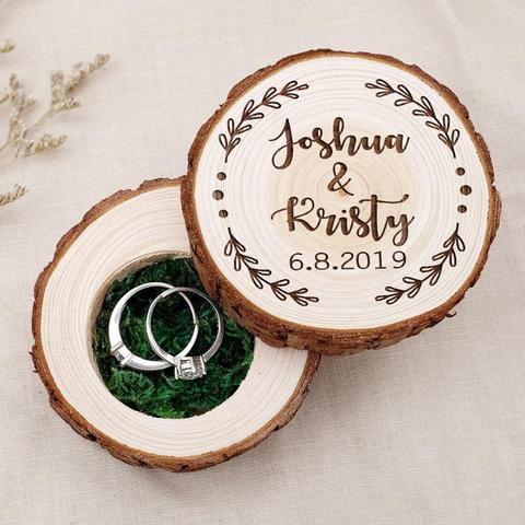EngagedIndiana's tweet photo. Love this alternative to a ring bearer pillow. π³πβ€οΈ
#engagedindiana
#engagedindy
#indianaweddings
#indianapolisbride
#indianapolisbrideexpo
#indianaweddingexpos
#weddingshow
#engaged
#weddinginspo
#weddingdetails
#weddingplanning https://t.co/B4UYdsUkx5