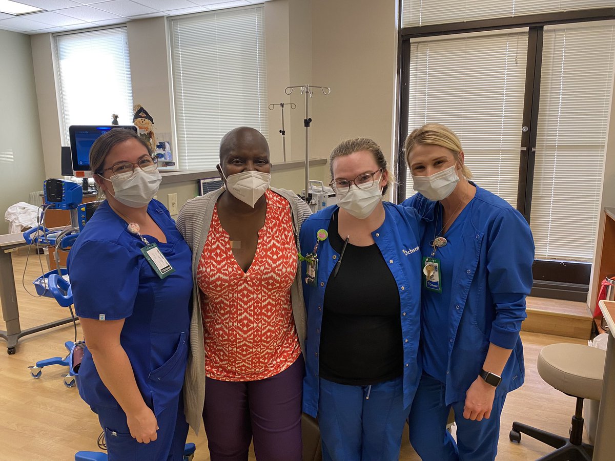 Victoriasmithmd's tweet photo. Today I rang the bell! I have completed 8 rounds of chemotherapy. Now on to surgery next month. Thank you to my Ochsner Kenner infusion team and everyone on my cancer-fighting team! #ochsnercancer I am deeply grateful for family, friends and colleagues who have supported me. https://t.co/hKvZvkPfiY