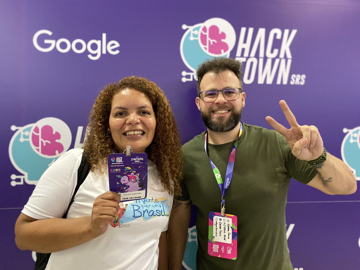 edegarfaria's tweet photo. Sindilovers, a comunidade de inovação do @spbancarios, está aqui no #HackTown, um dos maiores eventos de criatividade e tecnologia do Brasil, que tá hackeando a cidade de Santa Rita do Sapucaí, MG. https://t.co/1hg2iT2ocl