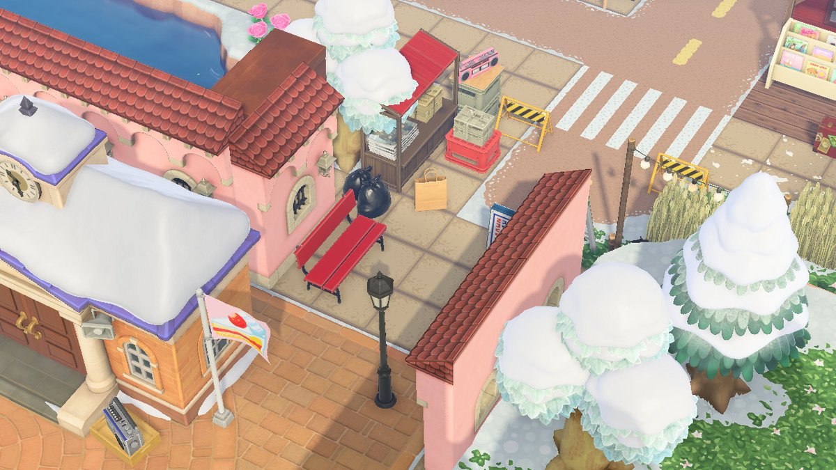 faegalaxy's tweet photo. Some pics of Rosewood so far x 
#ACNHdesign #AnimalCrossing #Towncore https://t.co/F7wniIwz2o