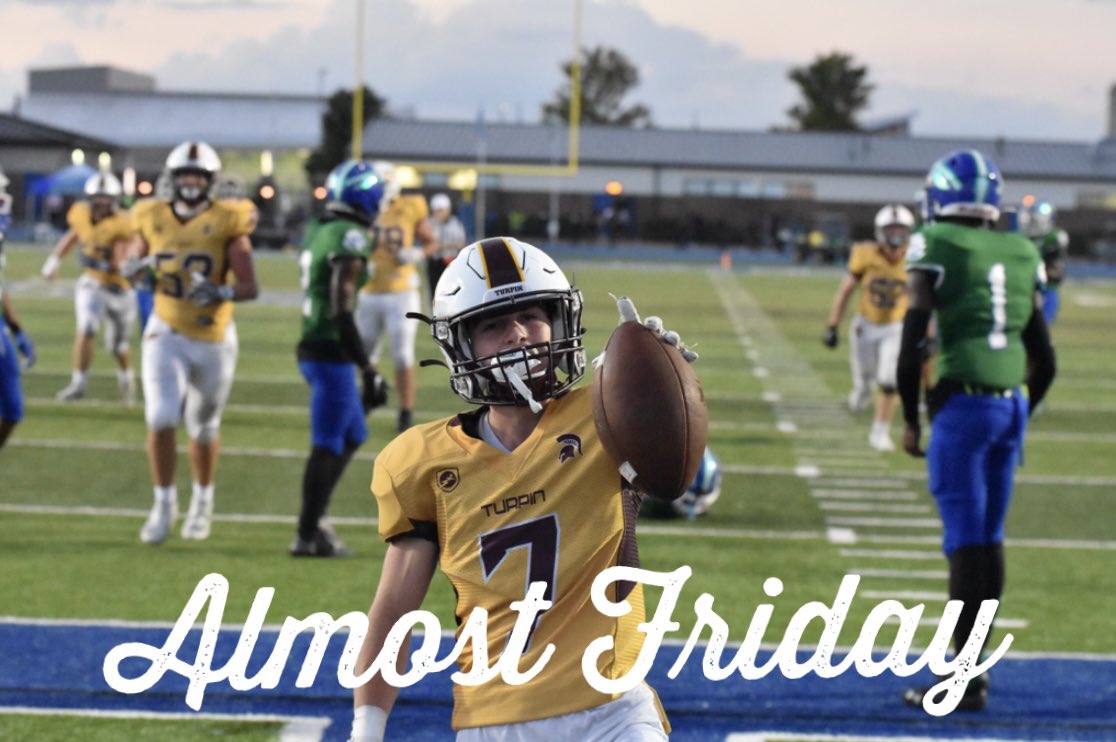 THS Student Section tweet media