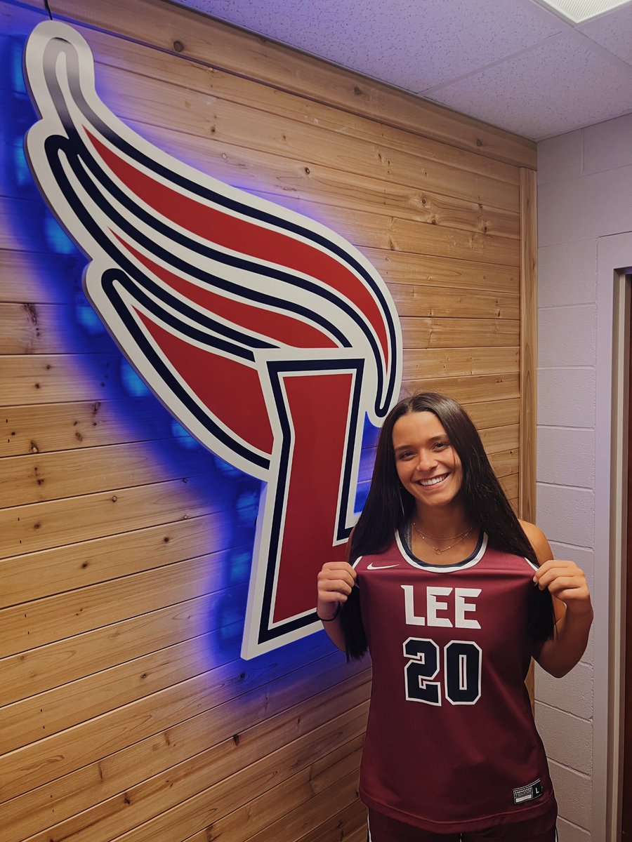 So blessed and thankful to receive an offer from <a href="/LeeUWBB/">Lee Women's Basketball</a>! Thank you <a href="/coachmrowe/">Marty Rowe</a> for this opportunity!