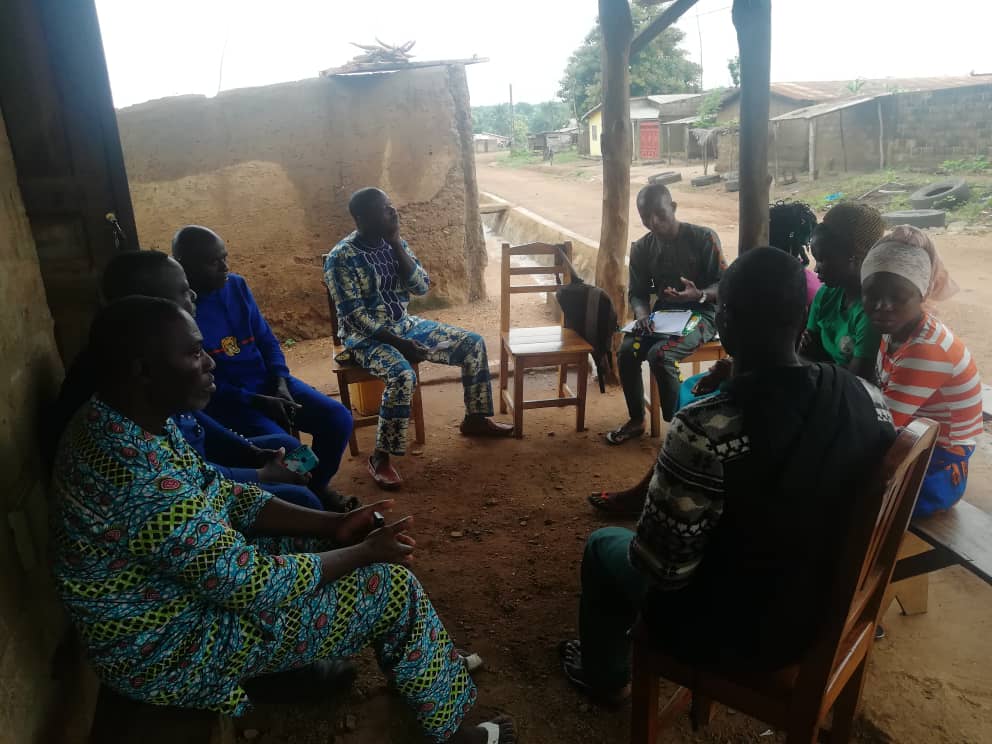 LeBACAR1's tweet photo. Wôgoudo était à l’honneur à travers l’Assemblée d’information des autorités d'arrondissement sur la mise en œuvre des lieux choisis pour l’animation des ES
#lebacar #cdtabel #benin #sweed https://t.co/mTHDgwj8LW