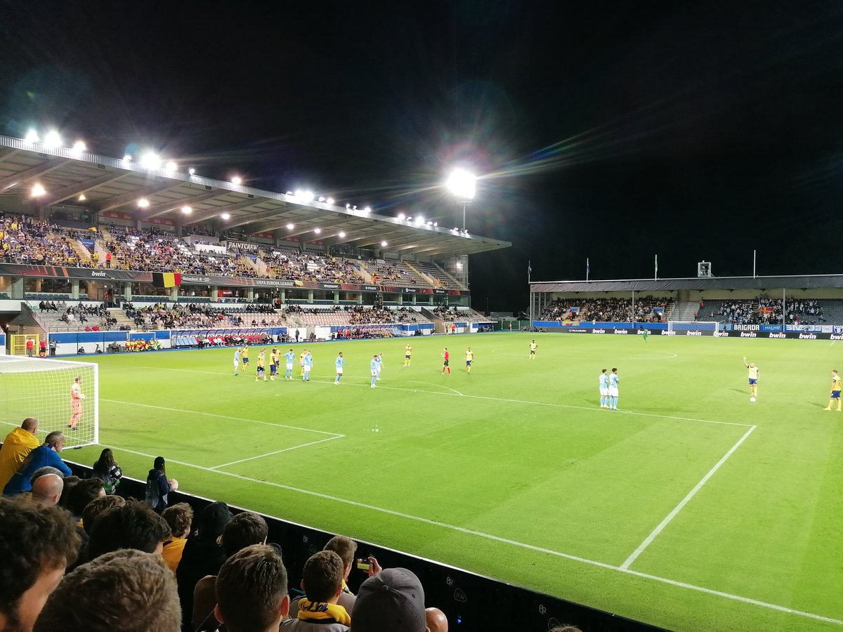 A cracking result for <a href="/UnionStGilloise/">Royale Union Saint-Gilloise</a> &amp; for 🇧🇪 football this week across competitions. Special to see <a href="/Burgey44/">Christian Burgess</a> score his first #UEL goal💥

To come from behind twice - the magic of 💛💙

Safe travels @malmo_ff see you in October!
#DeBXLlafierté #usgmff