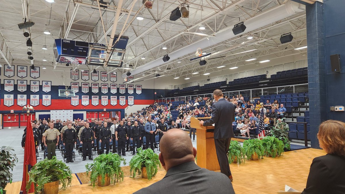 Mark Wills tweet media