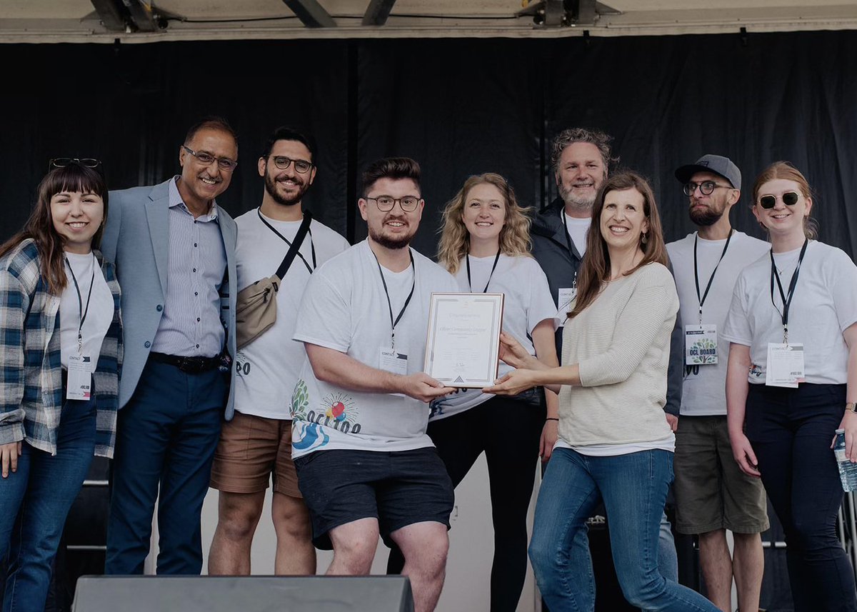 WCLYEG's tweet photo. Special thanks to @CityofEdmonton Mayor @AmarjeetSohiYEG, Councillor @edmonton_anne, MLA @DShepYEG, and Senator @Paulatics for coming out to celebrate our 100th anniversary and helping to make it an occasion the #YegOliver community will never forget! 💚 #OCL100 #AbLeg #yegcc https://t.co/Gz2RQAfq18