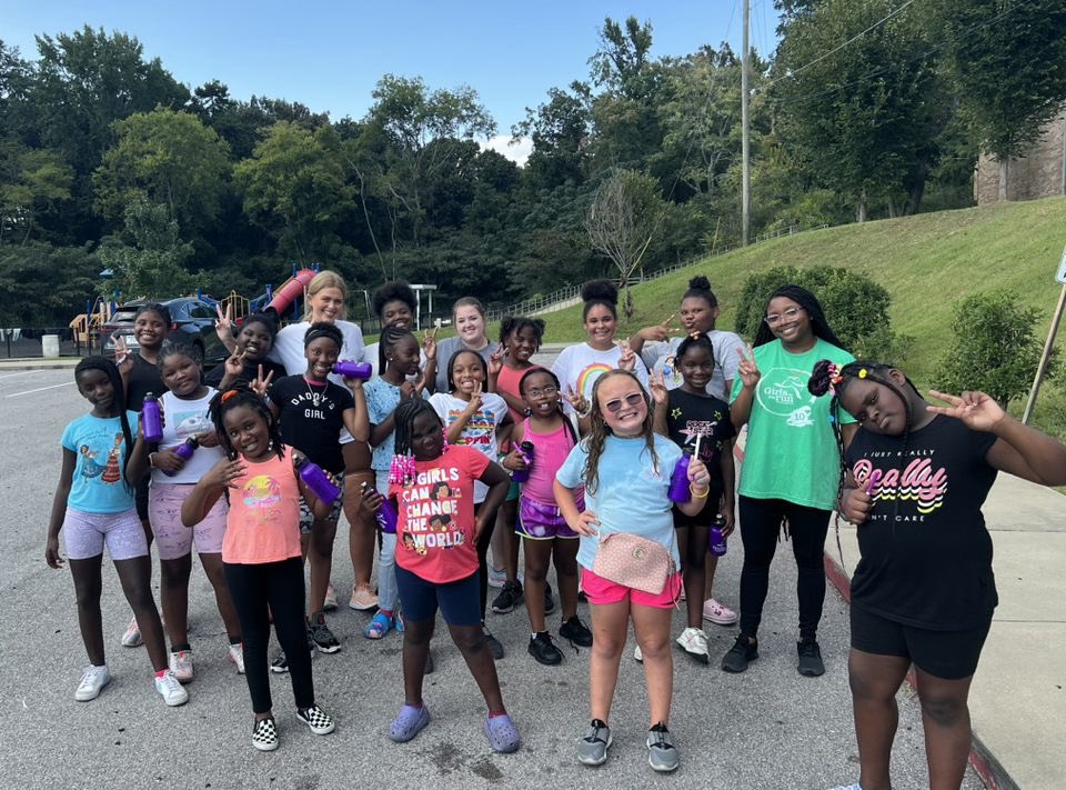 Chalkville Elem (@chalkvillees) on Twitter photo <a href="/ChalkvilleES/">Chalkville Elem</a> <a href="/mrbissell/">Michael Bissell, EdS</a> So proud of ALL the teachers and young ladies! #GOTR <a href="/JEFCOED/">Jefferson County Schools</a> <a href="/ChalkvilleES/">Chalkville Elem</a> <a href="/mrbissell/">Michael Bissell, EdS</a> So proud of ALL the teachers and young ladies! #GOTR <a href="/JEFCOED/">Jefferson County Schools</a>