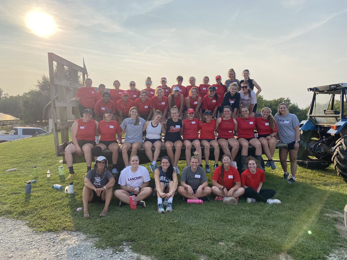 GC__Softball's tweet photo. Rock party at Miller Farm with @gracecollegewbb 🪨 

#LancerUp⚔️ https://t.co/M4JbrM1ofM
