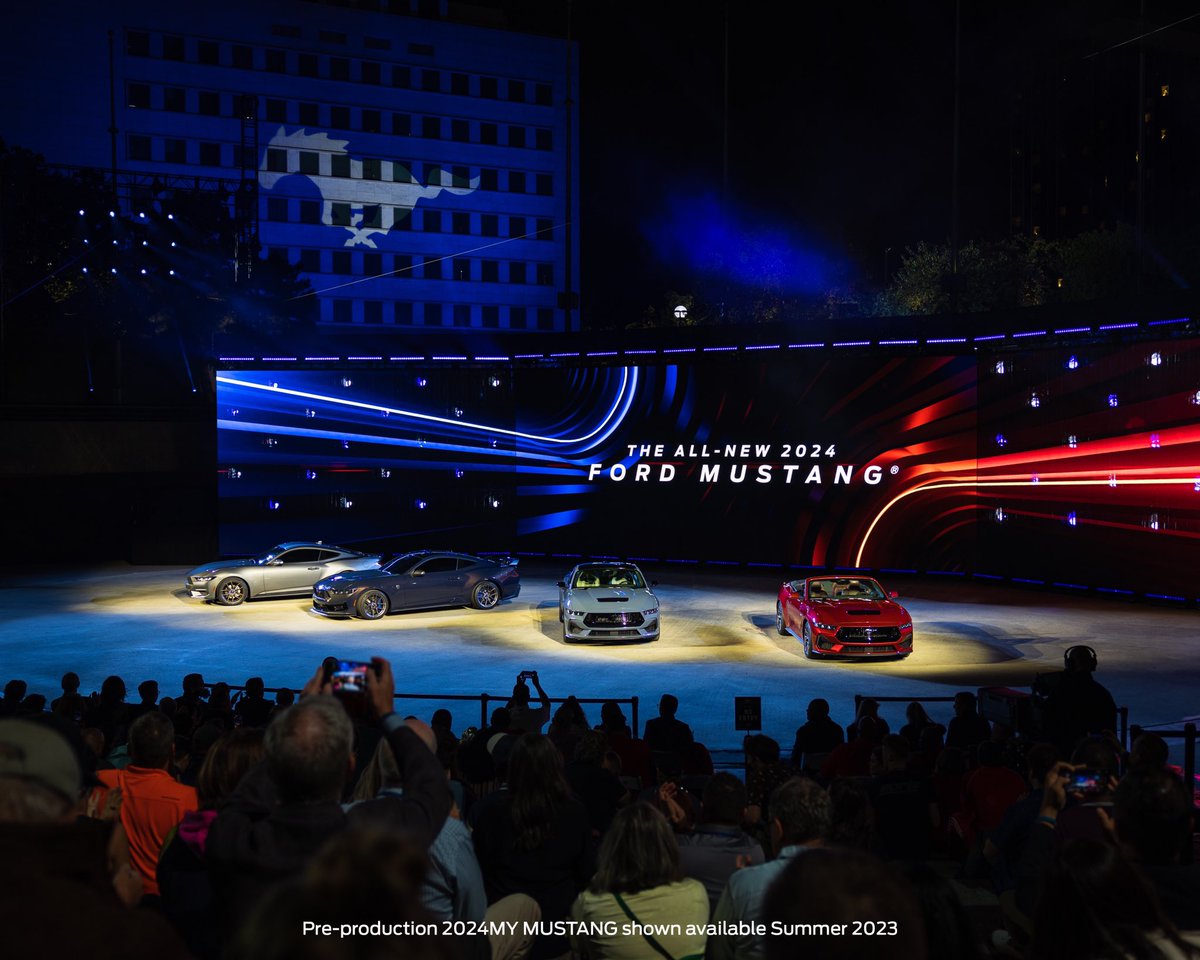FordMustang's tweet image. Lower the house lights. Cue the music. Enter stage right: 4 stunning ponies. Last night, the world watched as the all-new 2024 Ford Mustang® galloped into the spotlight #FordMustang 🐴🐴🐴🐴