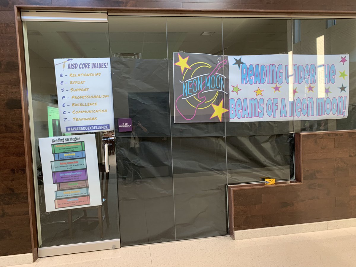6th Grade RLA will be Reading “Under the Beams of a Neon Moon”before Friday Night Lights tomorrow! Go Indians! #AlvaradoExcellence #AlvaradoISD
