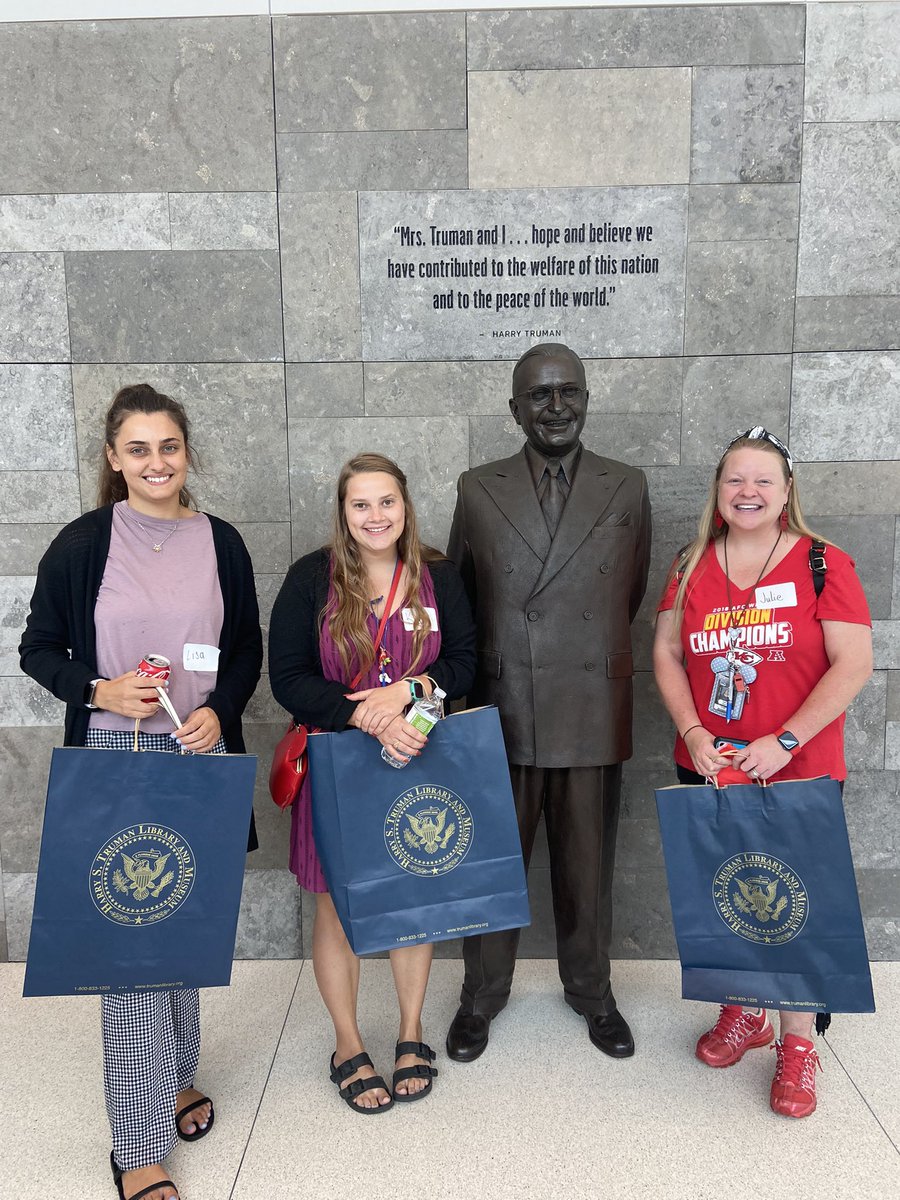 Great night <a href="/TrumanLibrary/">Truman Library</a> with some great educators representing #isdstrong Thanks to Truman Library and <a href="/Mark_Adams_HST/">Mark Adams</a> for hosting such a fun event!