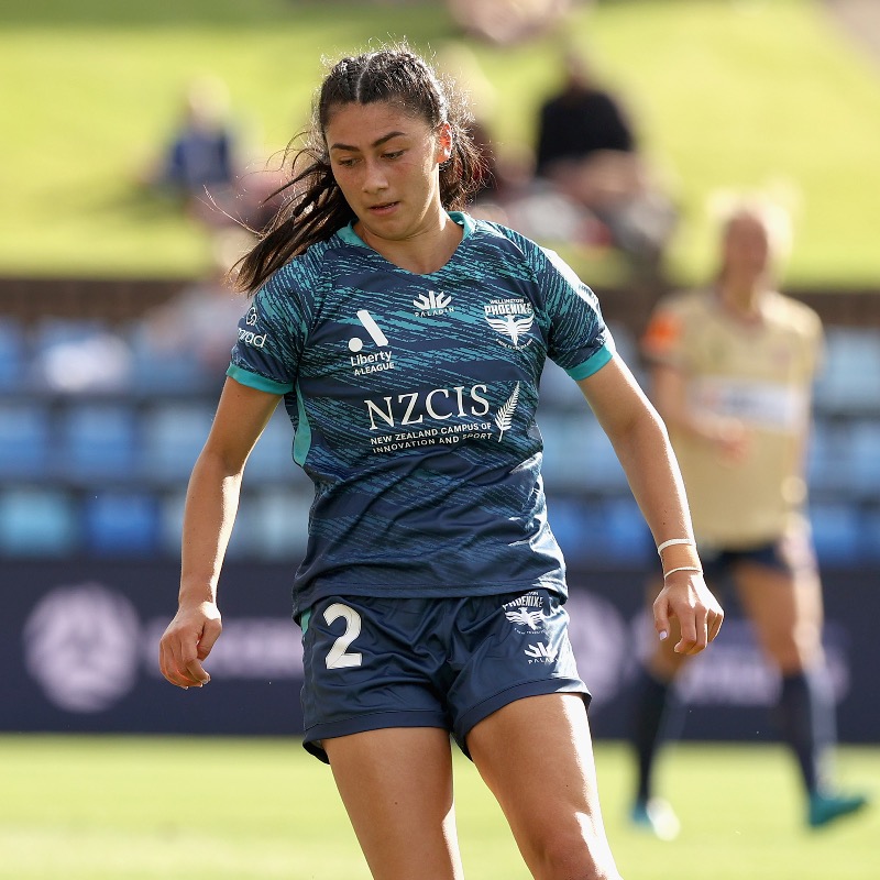 WgtnPhoenixFC's tweet photo. 📰 | News - Foundation fullback signs on for another season

Saskia Vosper has jumped at the chance to play a second season with the WPX and work under new head coach Natalie Lawrence.

The versatile defender has recommitted to the club for the 2022-23 Liberty A-League season
