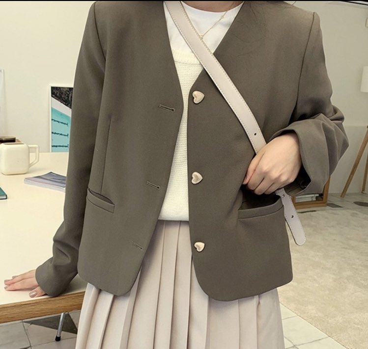 gineeee94's tweet photo. Blezer yang cocok di pake buat acara formal atau non formal
Hanya 55k😍
💰 https://t.co/EgYlapPOkH💰
GUMUSH BANGETTTT🤗😍 https://t.co/or8JO3tq9Y