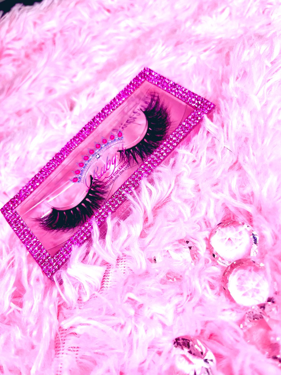 premium_ruby's tweet photo. Lash Style: 

🤩P*ssy Fairy
🤩Majesty
🤩Mystique 

#mink3dlashes #fluffylashes #lashstrips #striplashes #itstheeyesforme #reusablelashstrips #rubyspremiumcollection #rpc #vixens #cosmetics #blackcosmetics #qualitylashes #makeup #explore #buyblack #dramalashes https://t.co/0ZtarB9Gn3