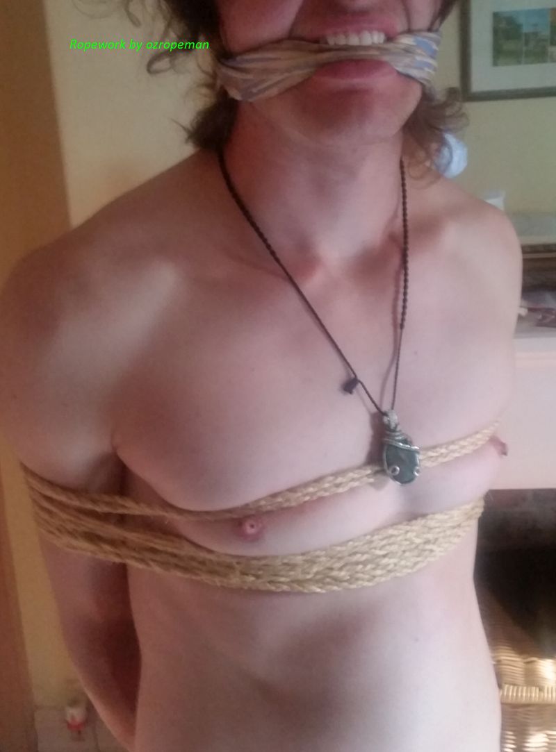 ozropeman's tweet photo. Midweek daytime fun showing the ropes to a handsome boy in his mid-twenties who had never been tied up in rope before. #gaybondage #malebondage #ropebondage #guytiedup https://t.co/gxlijMrEwQ