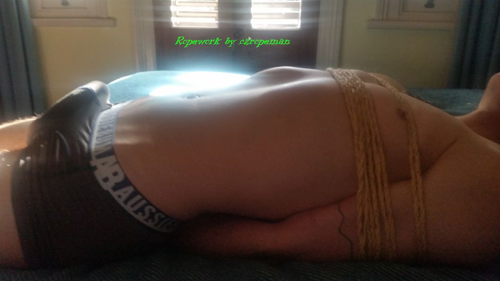 ozropeman's tweet photo. Midweek daytime fun showing the ropes to a handsome boy in his mid-twenties who had never been tied up in rope before. #gaybondage #malebondage #ropebondage #guytiedup https://t.co/gxlijMrEwQ