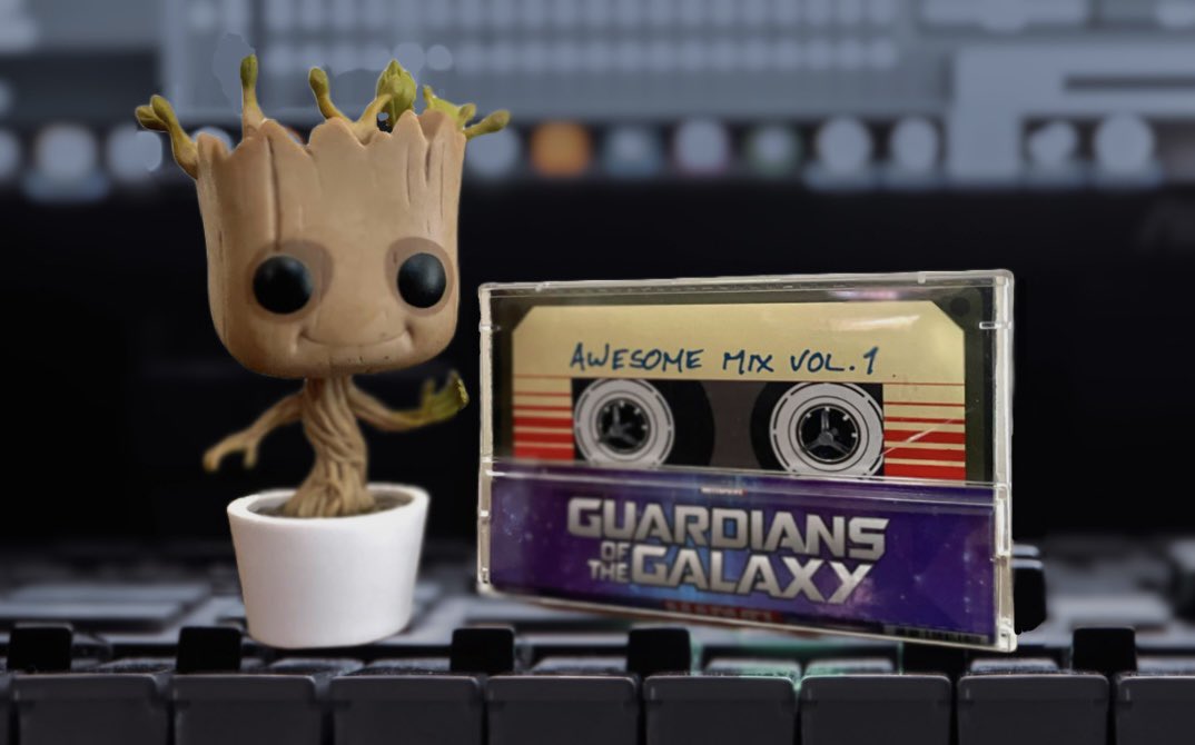 28savagedays's tweet photo. #FunkoPhotoADayChallenge 
SEP 15: Mixtape//🎵 

🎵Come and get your love...🎵

@OriginalFunko #Funko #FunkoPhotoADay #FavoriteFandom #FunkoFunatic #FunaticOfTheMonth #MyFunkoStory #DancingGroot #GuardiansOfTheGalaxy #IAmGroot https://t.co/mPsX3yvzCv
