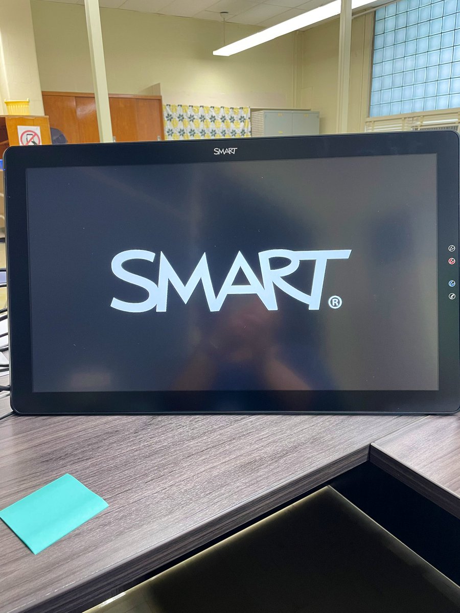 MissHarkless's tweet photo. #Lumio suite + #SMARTPodium = Winning! This is great for online instruction.
#PGCPS #OnlineCampus #EdTech #SMARTAmbassador #WeAreSMART #DistanceLearning #RemoteInstruction #Innovators #Trailblazers https://t.co/nGhcy3098v
