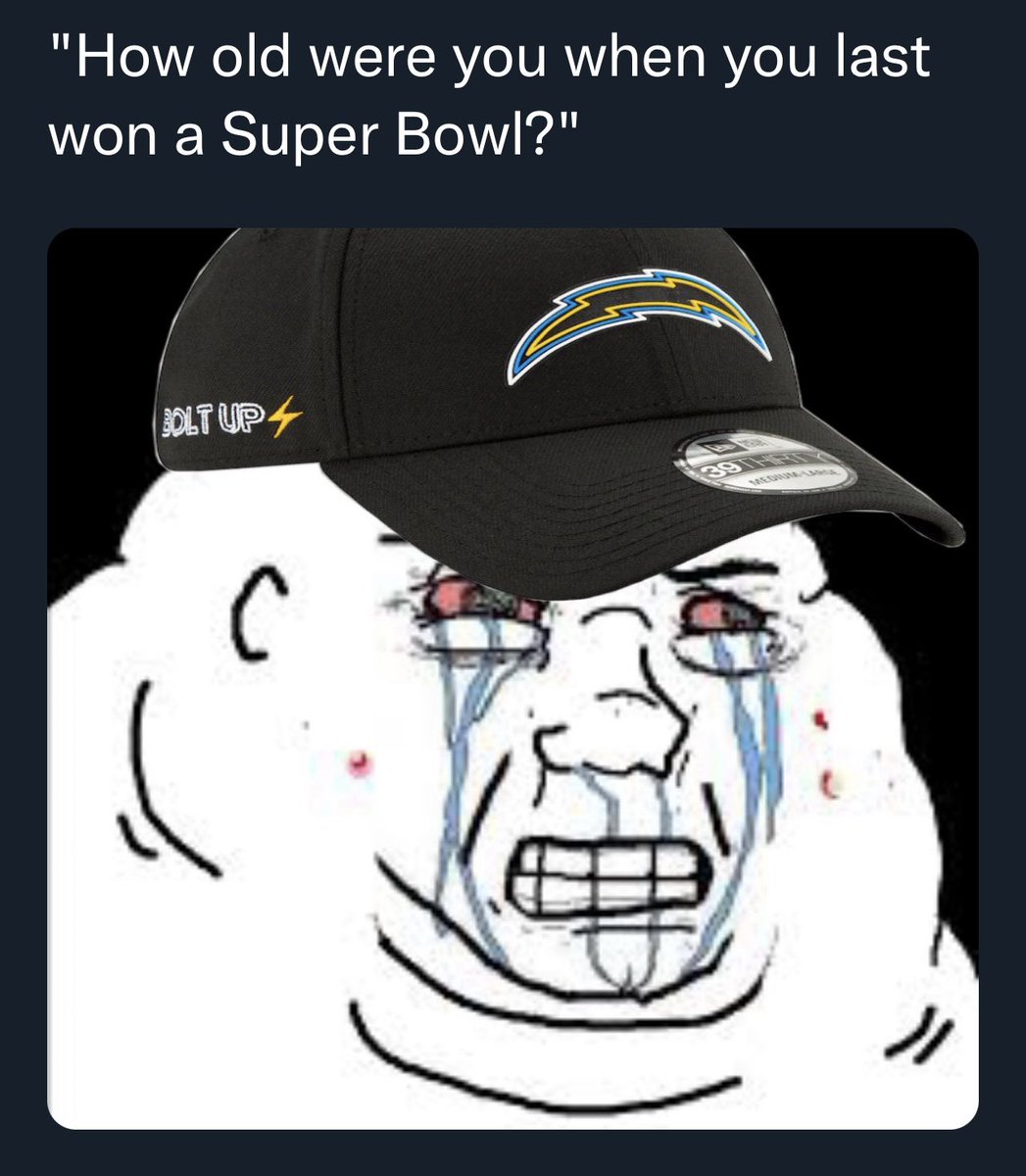 RaiderBryan1985's tweet photo. @Evan_s3gura @tr__941 @NFLonFOX @CharissaT 🤣🤣🤣 https://t.co/k6Mm9lRveU