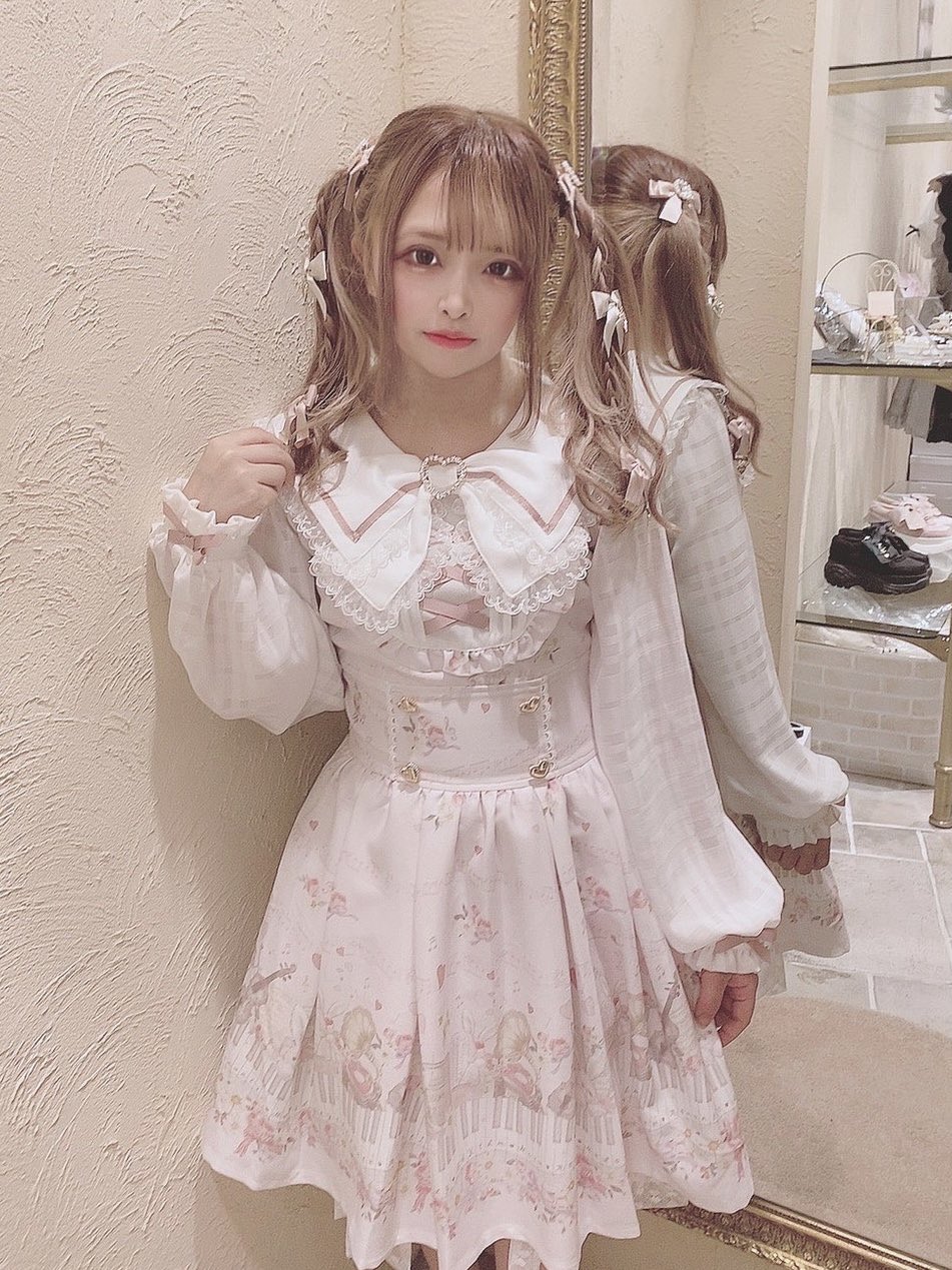 LIZ LISA on X: LIZ LISA on X: