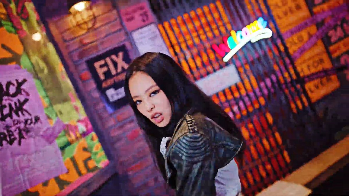 klohastppy's tweet photo. THE GIRLS ARE VERY STUNNING AND THE SONG IS SO AWESOME

SHUT DOWN OUT TODAY  #BORNPINKOutToday #JENNIE #ROSE #LISA #JISOO #SHUTDOWN https://t.co/gxApaOR0Wv