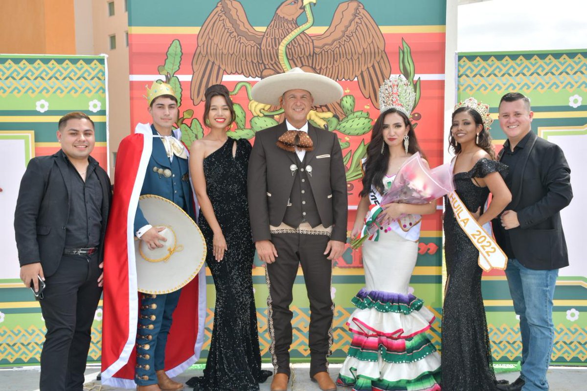 UTnortecoahuila's tweet photo. Celebrando la Independencia de México hoy mantenemos nuestras tradiciones y designamos a nuestra Reina UTNC 2022.  Que Viva México! @mrikelme @fsaracho10 @CoorUTyP @Oscar_Lopez_E #OrgullosamenteMexicanos #CorrecaminosSiempreAdelante https://t.co/zxBt4Kk3YZ