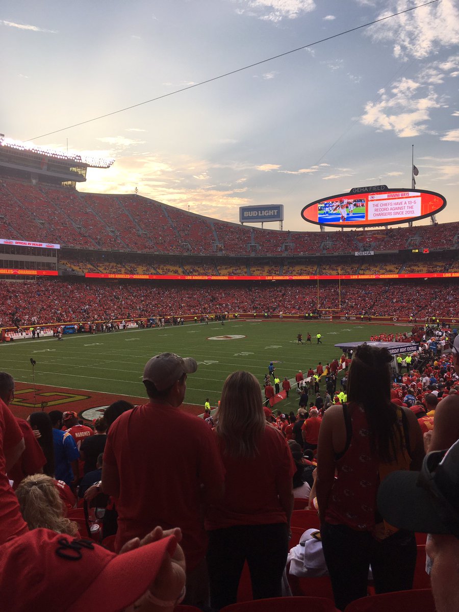 LETS GO CHIEEEEEFS!!!