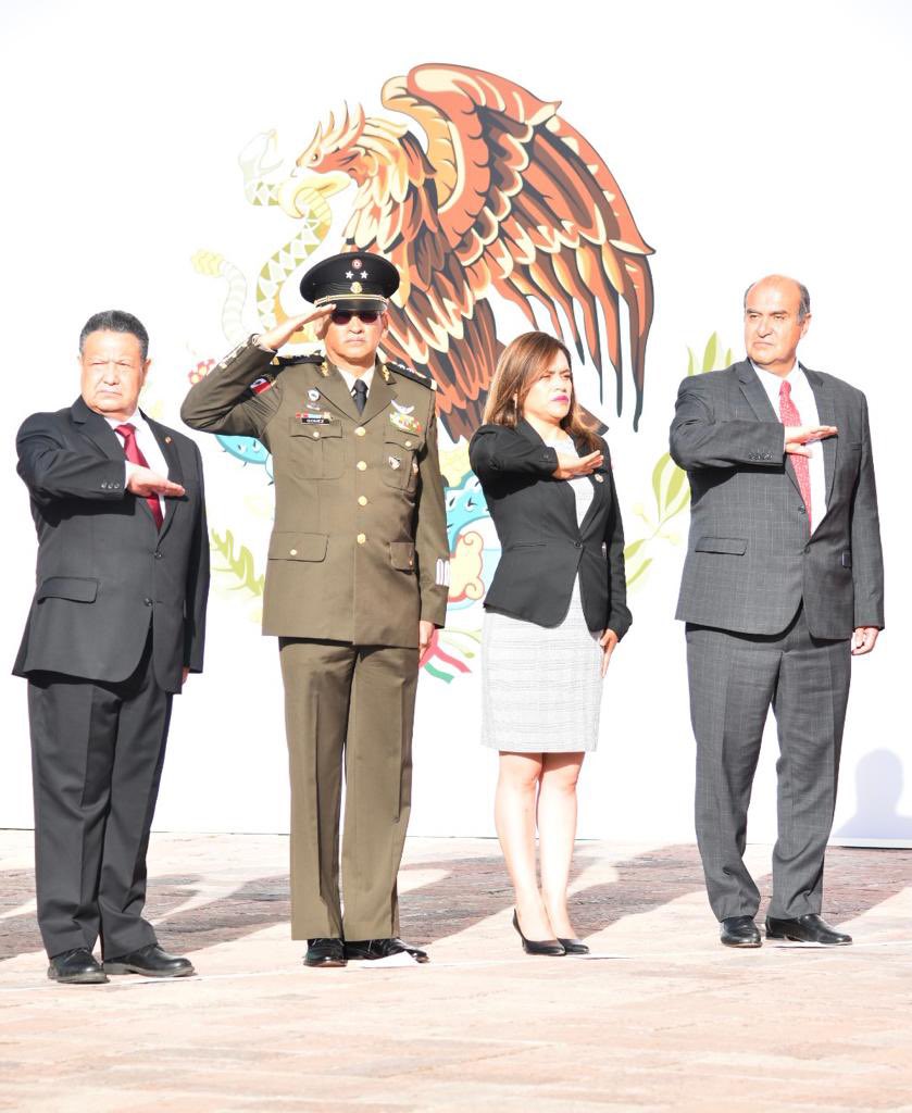 Naty Castrejón (@natycastrejonv) on Twitter photo Con mucho orgullo y un profundo respeto, acompañé al Gobernador <a href="/juliomenchaca_/">Julio Menchaca</a> al arriamiento de Bandera desde la Plaza Juárez de #Pachuca como parte de los preparativos para las celebraciones de nuestras fiestas.
!Viva Hidalgo! !Viva Mexico!
#15DeSeptiembre #NatyCastrejon Con mucho orgullo y un profundo respeto, acompañé al Gobernador <a href="/juliomenchaca_/">Julio Menchaca</a> al arriamiento de Bandera desde la Plaza Juárez de #Pachuca como parte de los preparativos para las celebraciones de nuestras fiestas.
!Viva Hidalgo! !Viva Mexico!
#15DeSeptiembre #NatyCastrejon