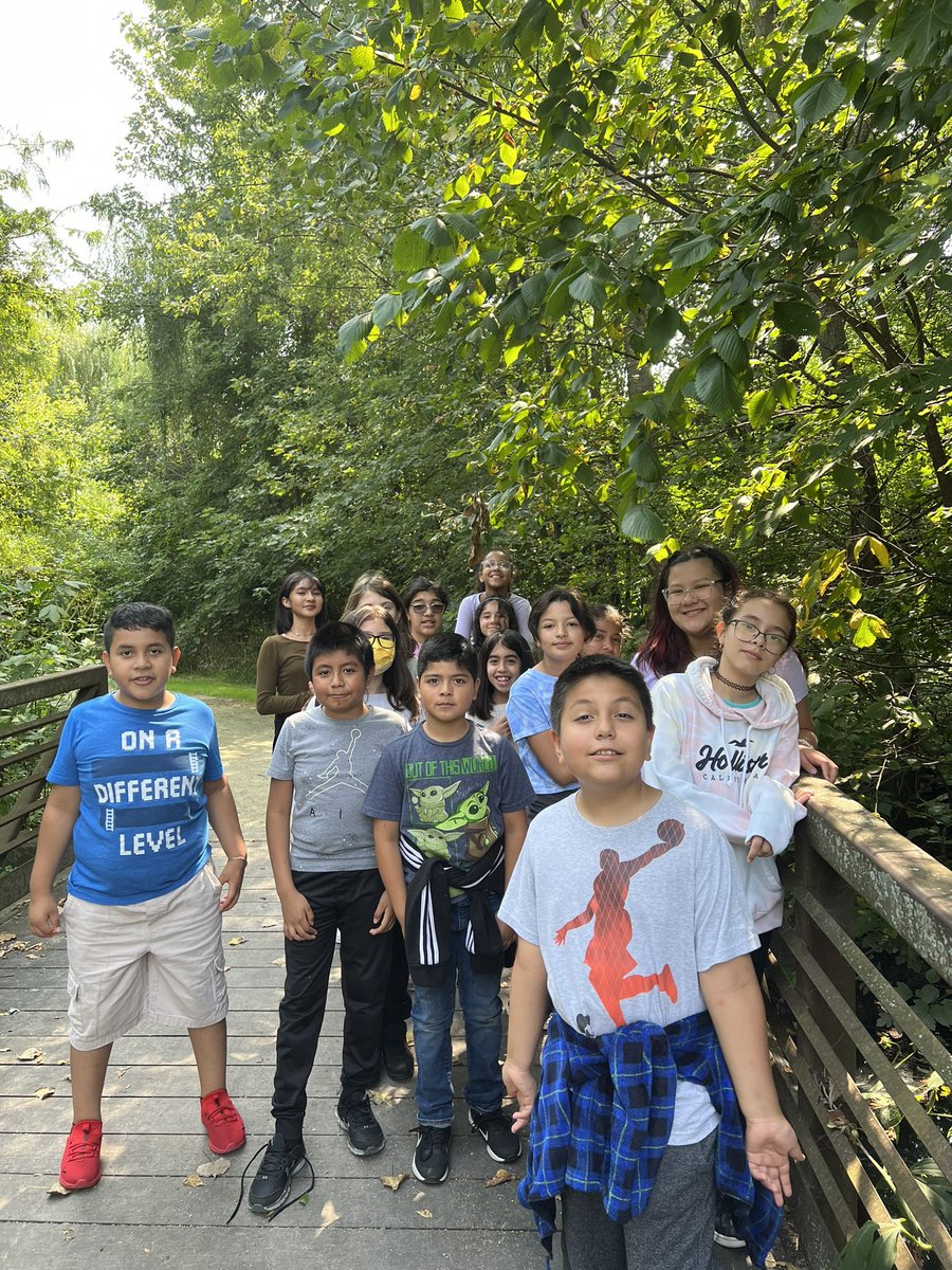 mswmusic37's tweet photo. Lake Park Nature Nerds hit the trails to learn about the world around us. #asd4all #lppanthers https://t.co/gnutnm3mlF
