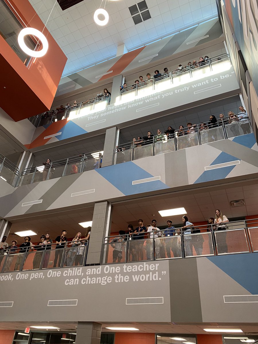 Mrs. Behenna's BHS Chemistry tweet media